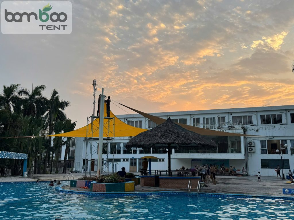 Mái bạt che nắng ngoài trời