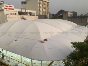 Thi công mái sân pickleball bằng bạt PVDF tại Vân Đồn