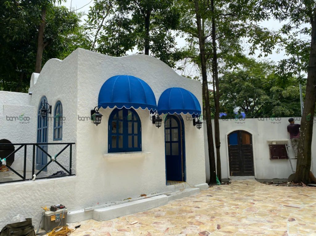 Khám phá 30 mẫu mái vòm đẹp cho cửa hàng và quán cà phê được ưa chuộng. Thiết kế mái vòm phong cách châu Âu giúp mặt tiền nổi bật và thu hút khách hàng.