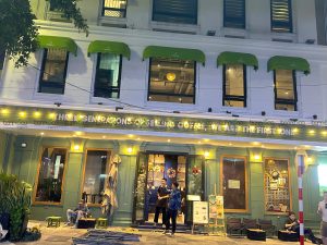 Mái Vòm Đẹp Cho Nhà Hàng