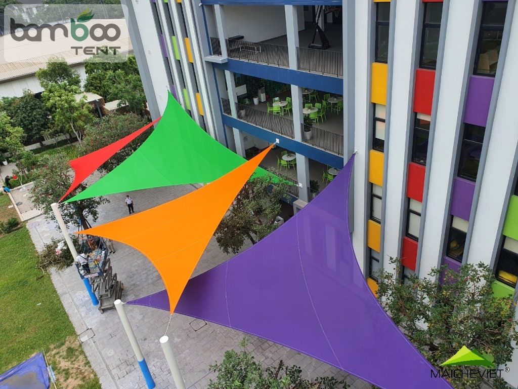 Thi công mái che bạt HDPE